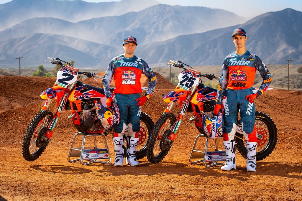 KTM Team 19 B