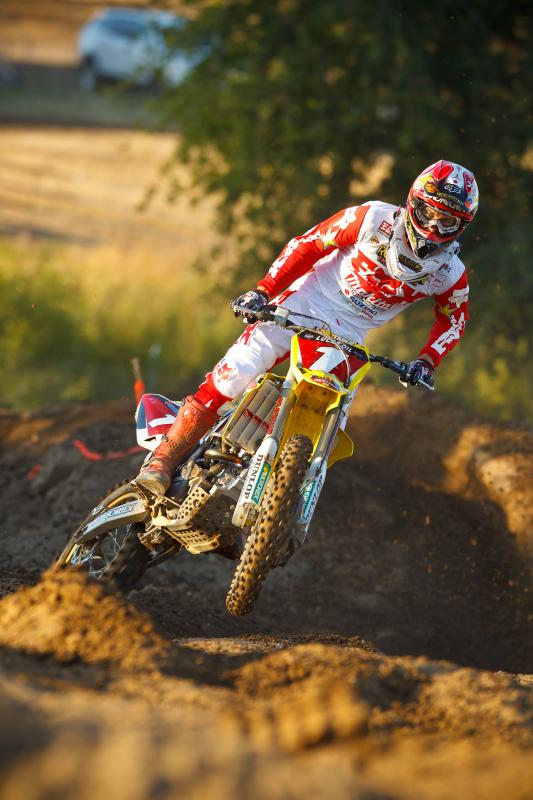 Dungey_Hang_T